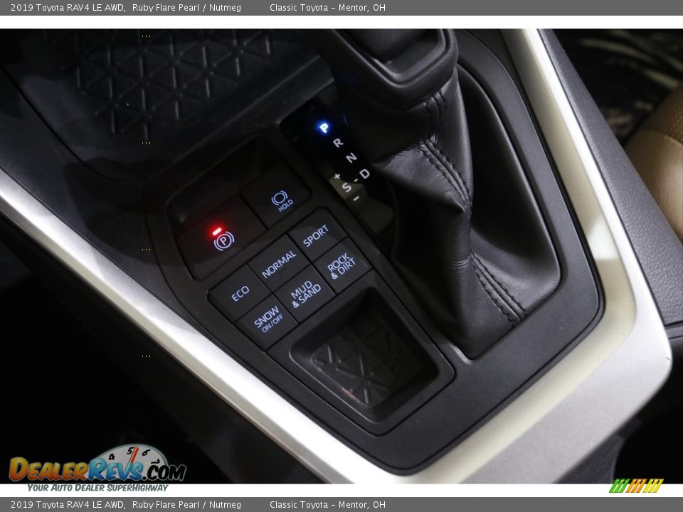 2019 Toyota RAV4 LE AWD Ruby Flare Pearl / Nutmeg Photo #13