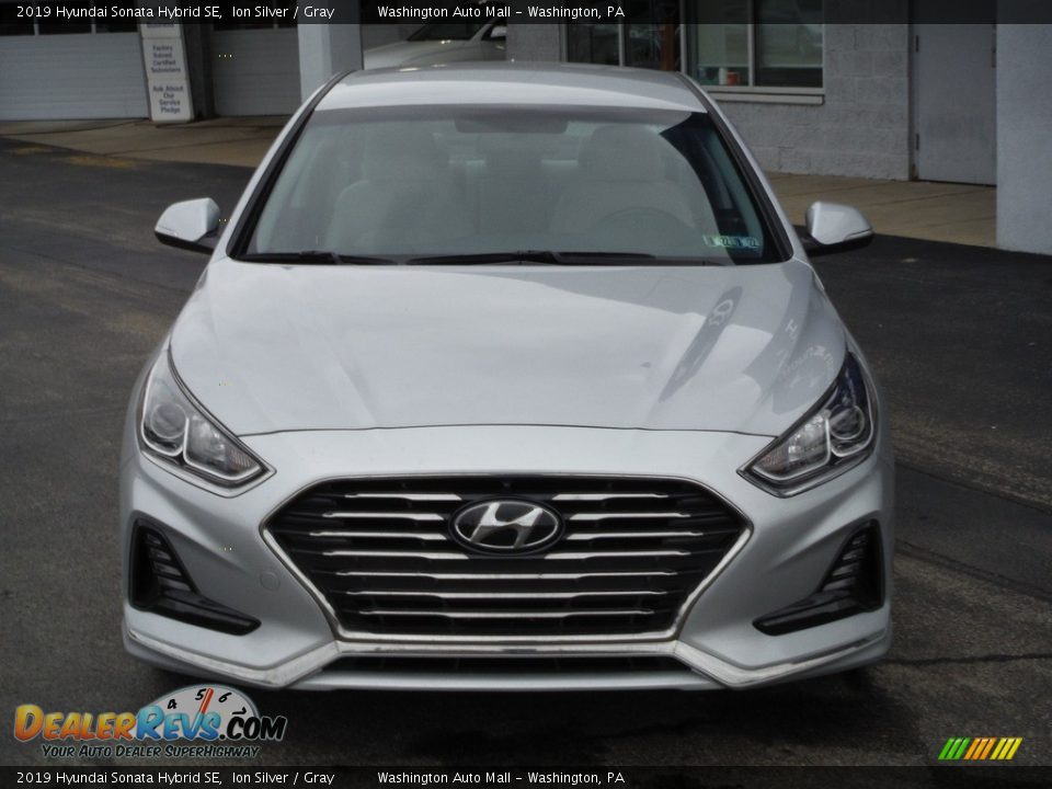 2019 Hyundai Sonata Hybrid SE Ion Silver / Gray Photo #5