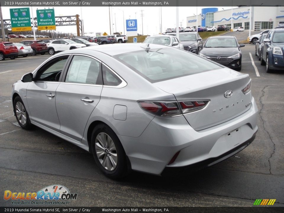 2019 Hyundai Sonata Hybrid SE Ion Silver / Gray Photo #9