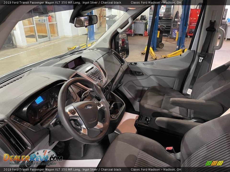 2019 Ford Transit Passenger Wagon XLT 350 MR Long Ingot Silver / Charcoal black Photo #11