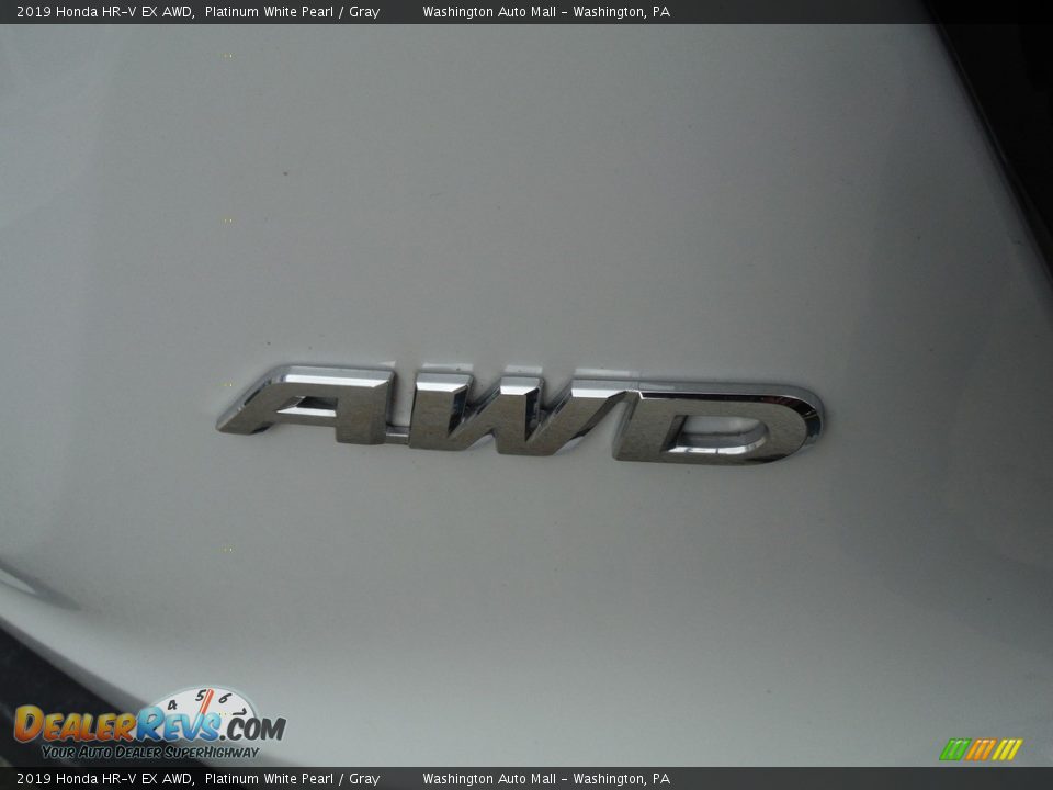 2019 Honda HR-V EX AWD Platinum White Pearl / Gray Photo #11