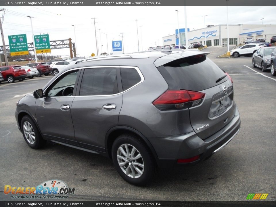 2019 Nissan Rogue SV Gun Metallic / Charcoal Photo #7