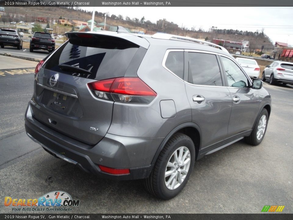 2019 Nissan Rogue SV Gun Metallic / Charcoal Photo #9