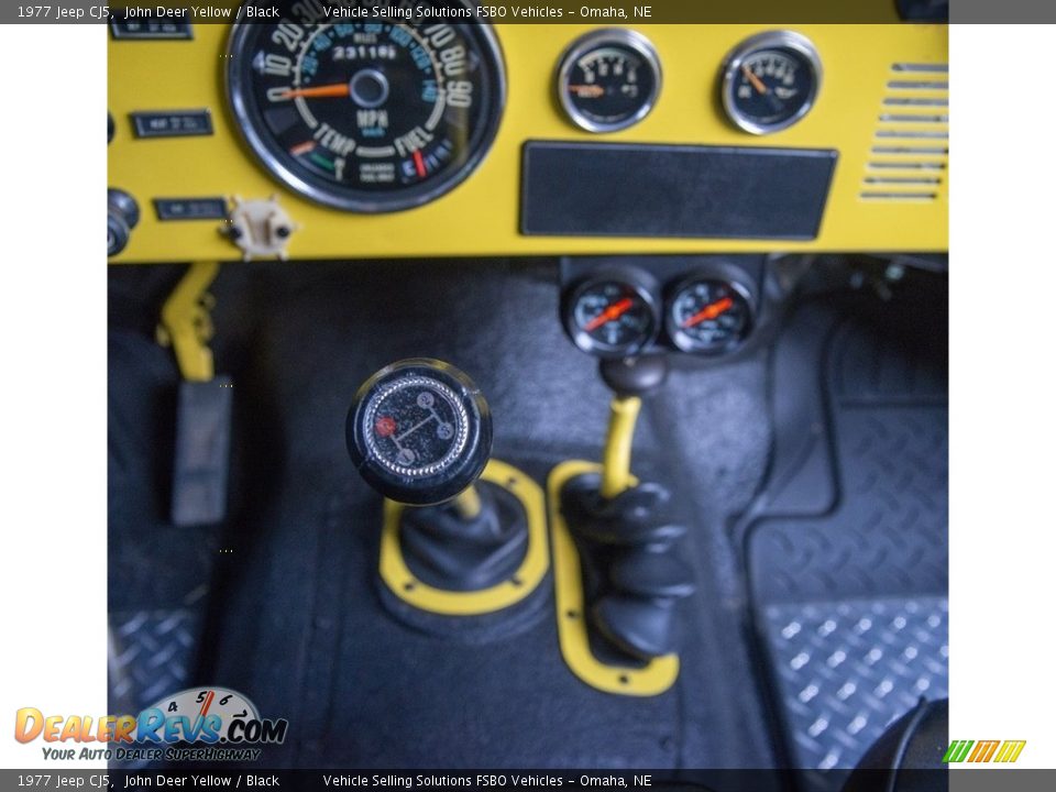 Controls of 1977 Jeep CJ5  Photo #31