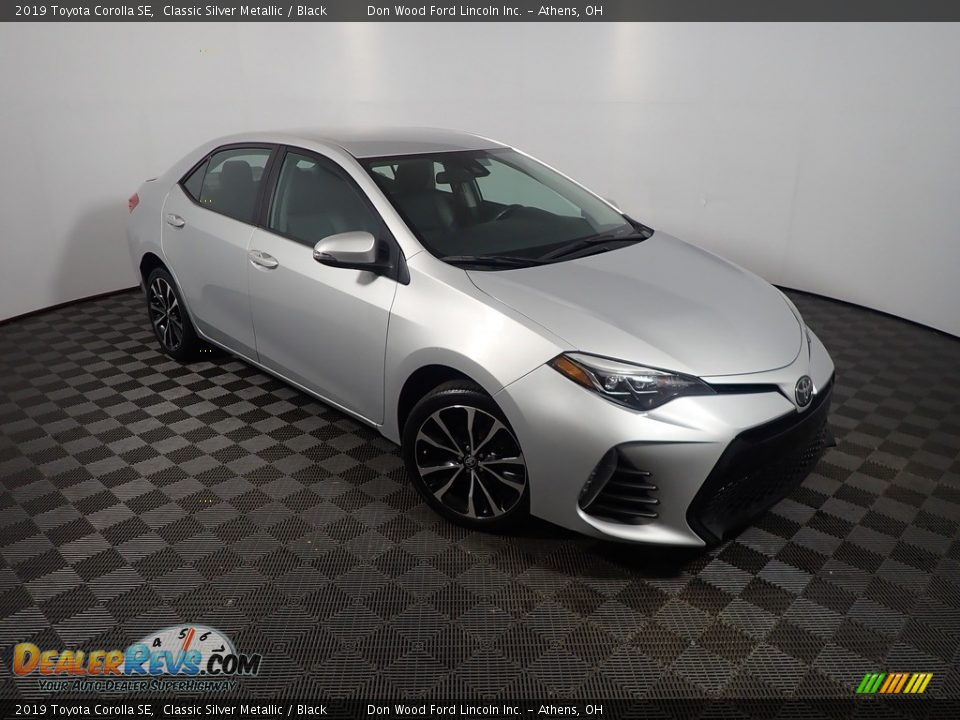 2019 Toyota Corolla SE Classic Silver Metallic / Black Photo #3