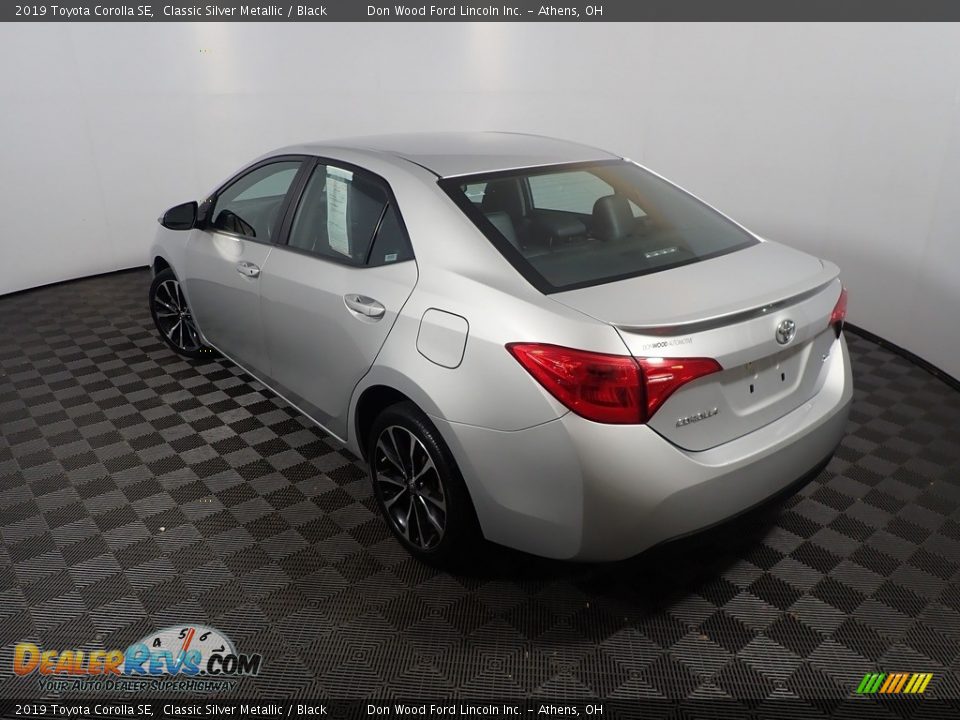 2019 Toyota Corolla SE Classic Silver Metallic / Black Photo #12