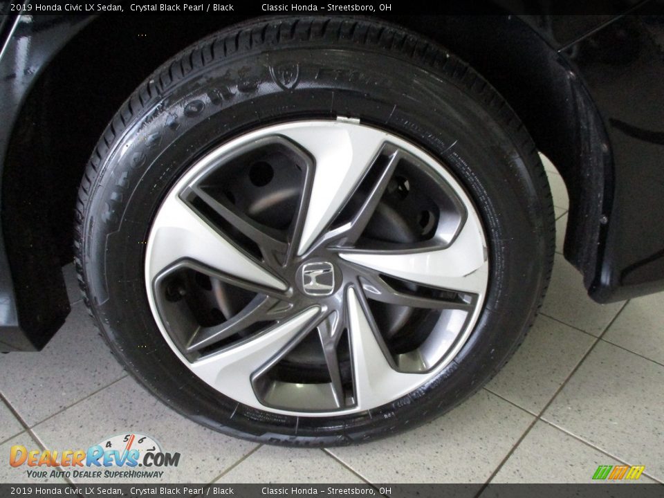 2019 Honda Civic LX Sedan Crystal Black Pearl / Black Photo #11