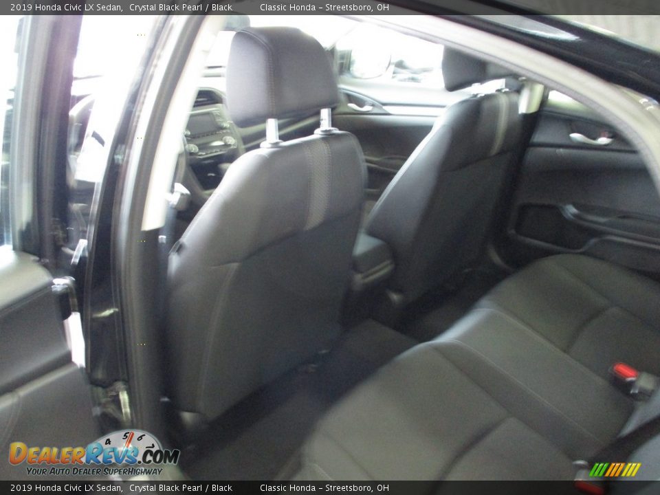2019 Honda Civic LX Sedan Crystal Black Pearl / Black Photo #23