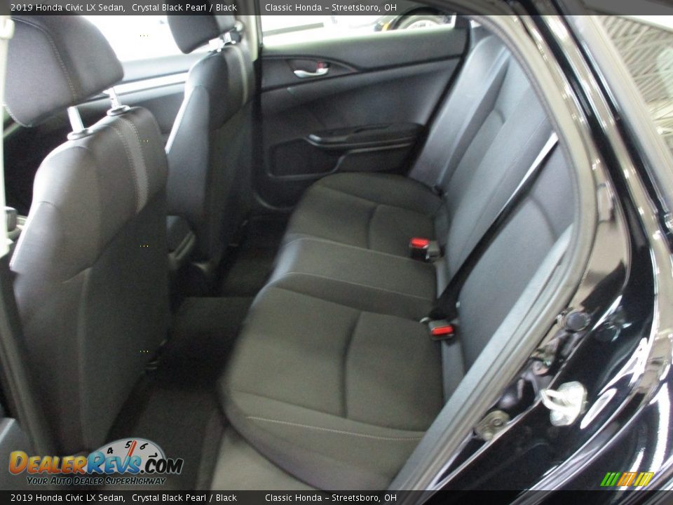 2019 Honda Civic LX Sedan Crystal Black Pearl / Black Photo #24