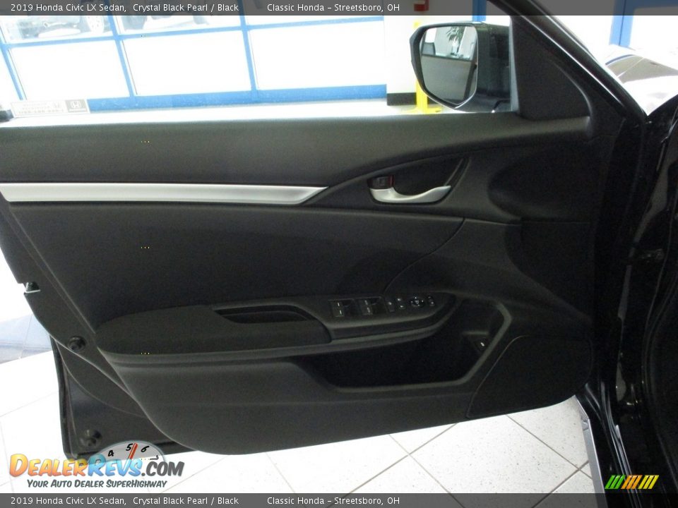 2019 Honda Civic LX Sedan Crystal Black Pearl / Black Photo #25