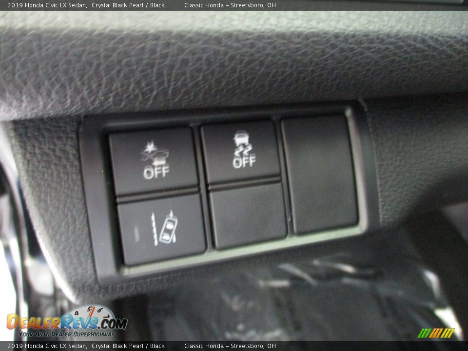 2019 Honda Civic LX Sedan Crystal Black Pearl / Black Photo #28