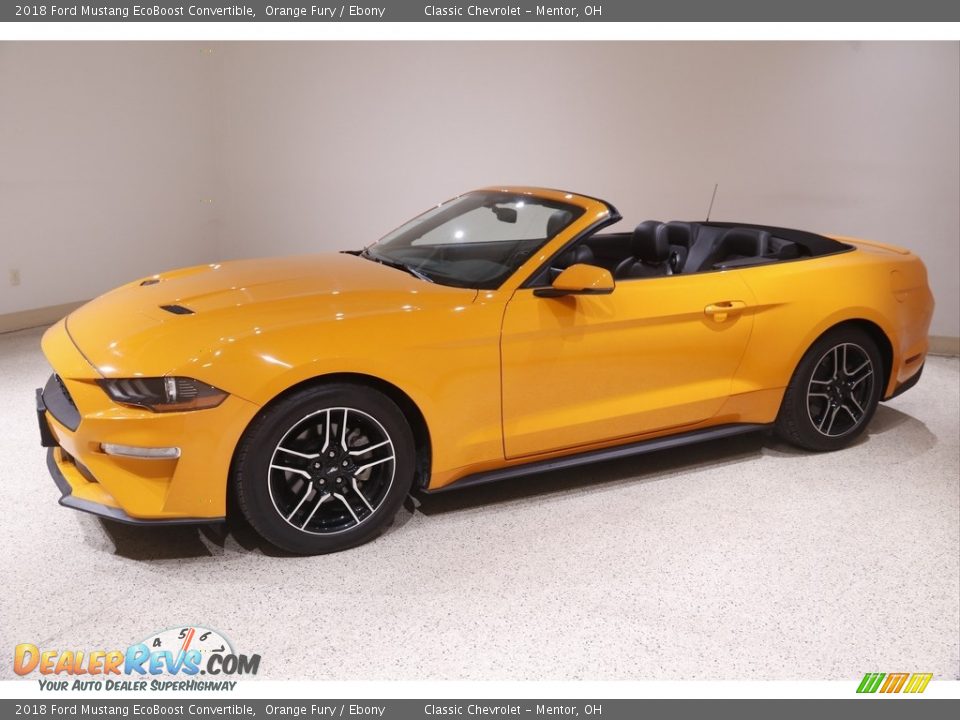 Front 3/4 View of 2018 Ford Mustang EcoBoost Convertible Photo #4