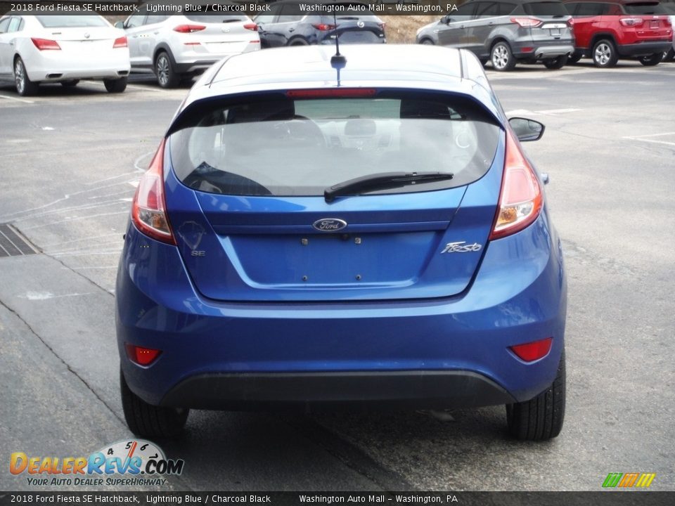 2018 Ford Fiesta SE Hatchback Lightning Blue / Charcoal Black Photo #8