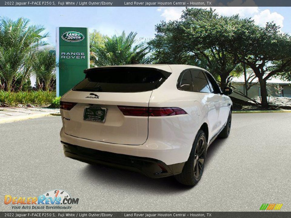 2022 Jaguar F-PACE P250 S Fuji White / Light Oyster/Ebony Photo #2