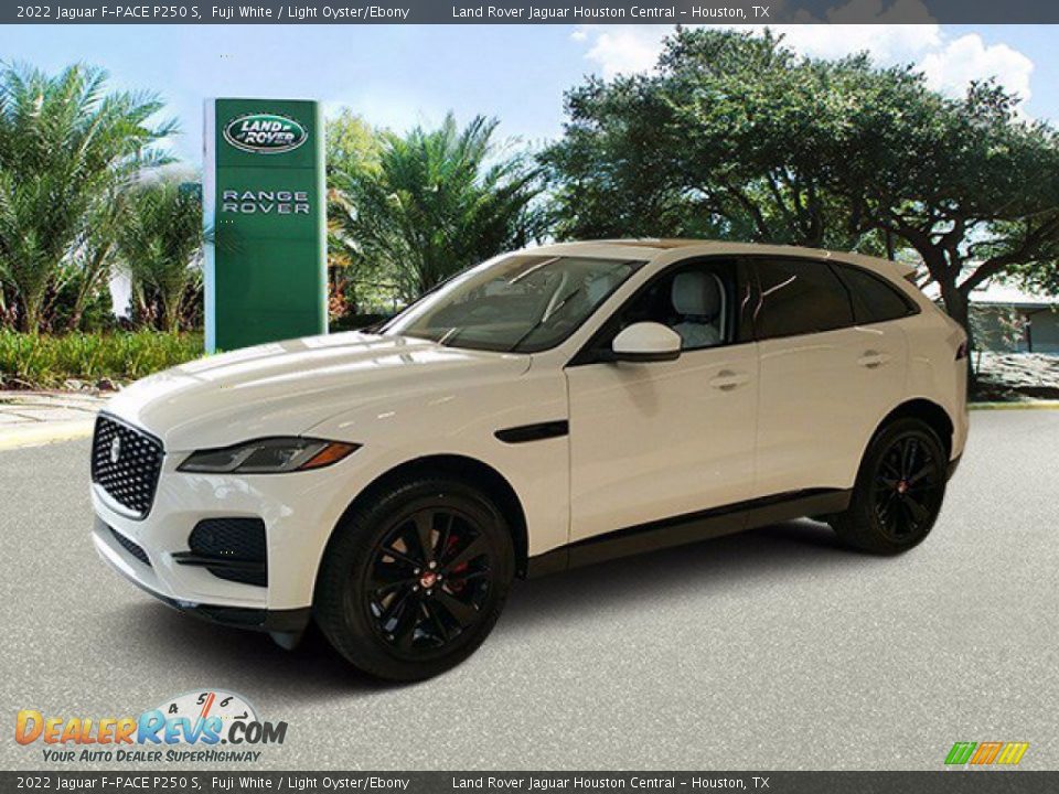 Front 3/4 View of 2022 Jaguar F-PACE P250 S Photo #6