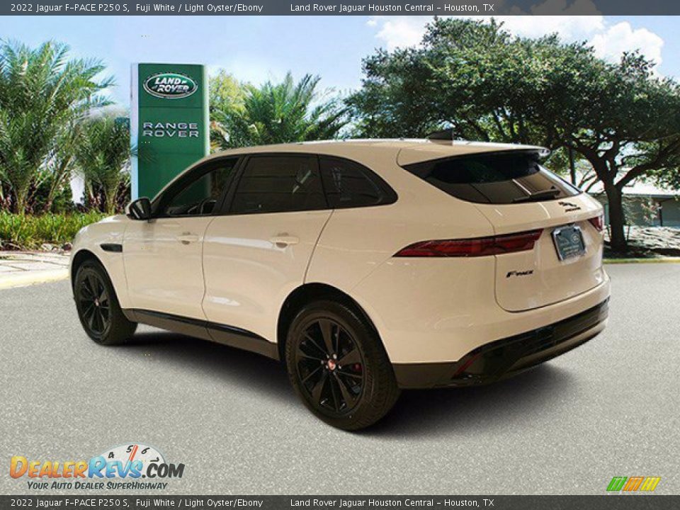 2022 Jaguar F-PACE P250 S Fuji White / Light Oyster/Ebony Photo #10