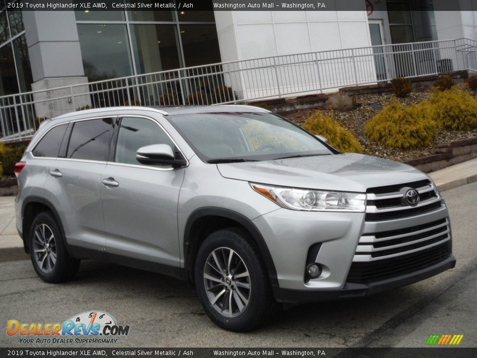 2019 Toyota Highlander XLE AWD Celestial Silver Metallic / Ash Photo #1