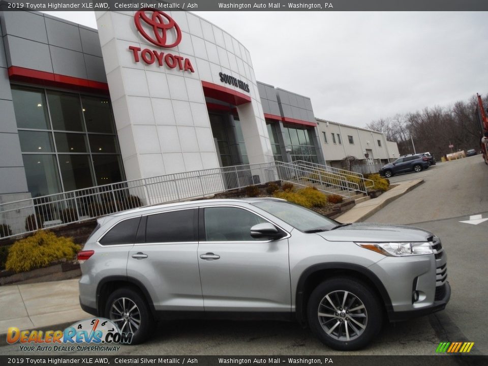 2019 Toyota Highlander XLE AWD Celestial Silver Metallic / Ash Photo #2