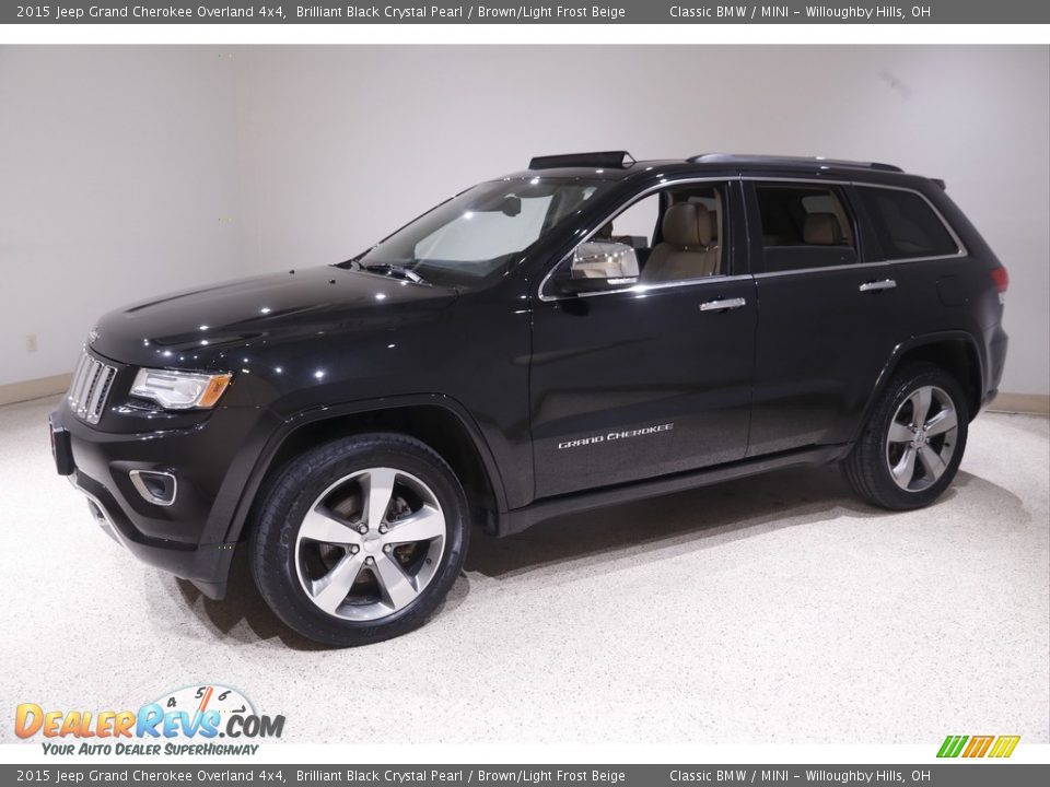 2015 Jeep Grand Cherokee Overland 4x4 Brilliant Black Crystal Pearl / Brown/Light Frost Beige Photo #3