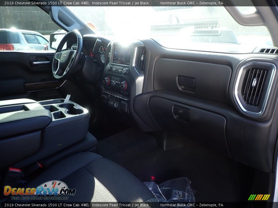 2019 Chevrolet Silverado 1500 LT Crew Cab 4WD Iridescent Pearl Tricoat / Jet Black Photo #6