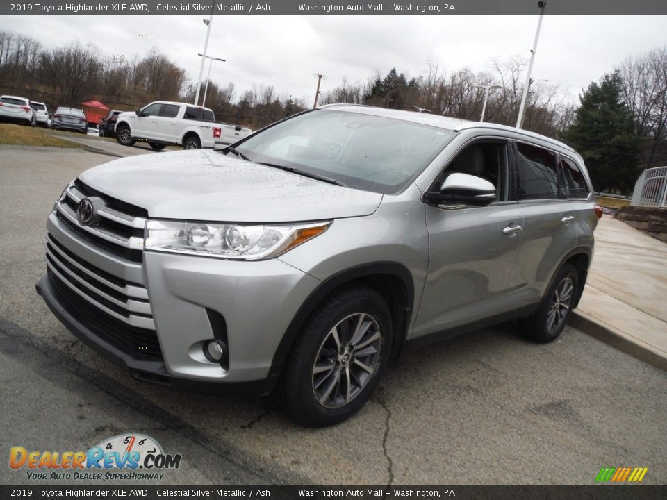 2019 Toyota Highlander XLE AWD Celestial Silver Metallic / Ash Photo #13