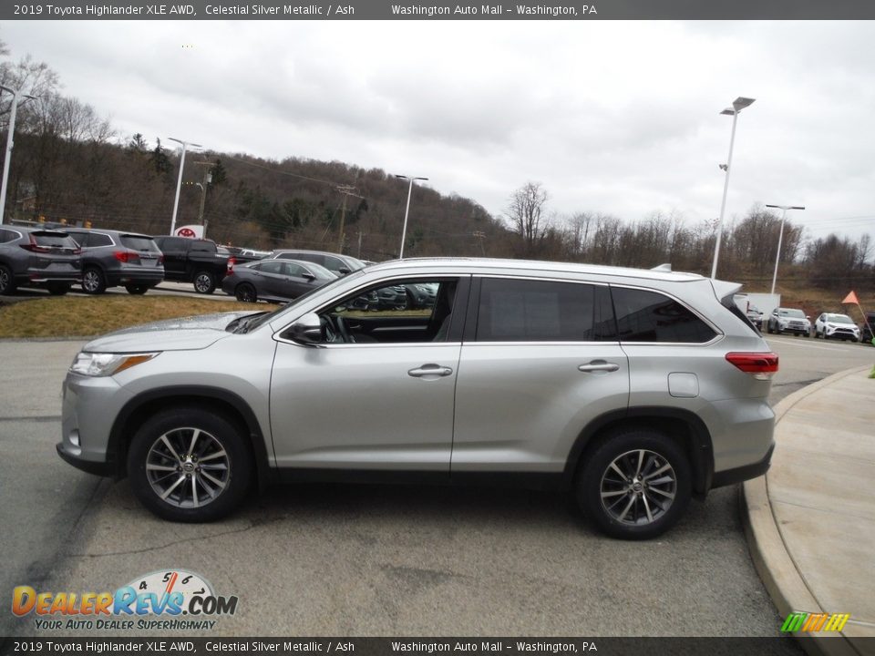 2019 Toyota Highlander XLE AWD Celestial Silver Metallic / Ash Photo #15