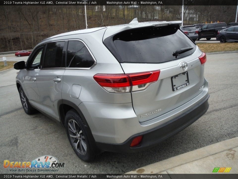 2019 Toyota Highlander XLE AWD Celestial Silver Metallic / Ash Photo #16