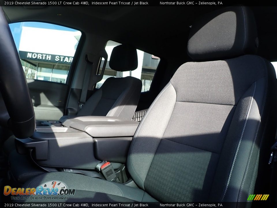 2019 Chevrolet Silverado 1500 LT Crew Cab 4WD Iridescent Pearl Tricoat / Jet Black Photo #16