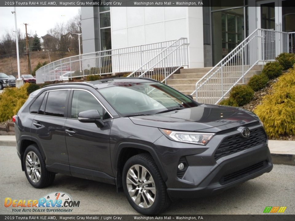 2019 Toyota RAV4 XLE AWD Magnetic Gray Metallic / Light Gray Photo #1