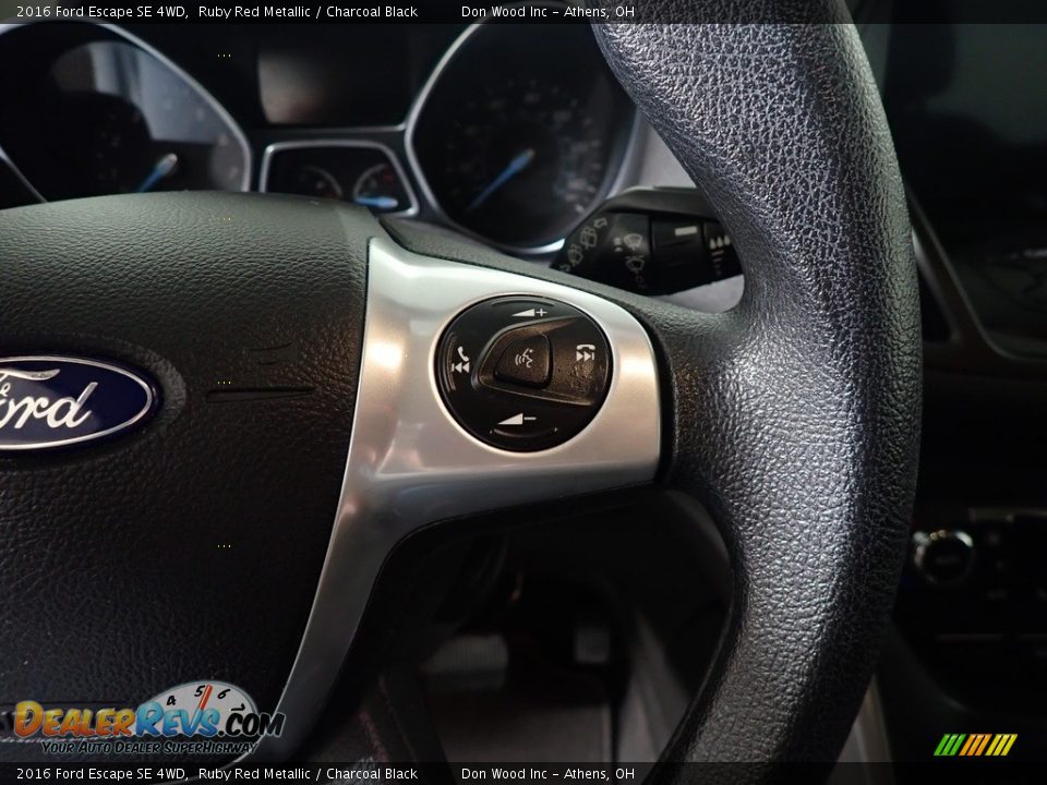 2016 Ford Escape SE 4WD Ruby Red Metallic / Charcoal Black Photo #31