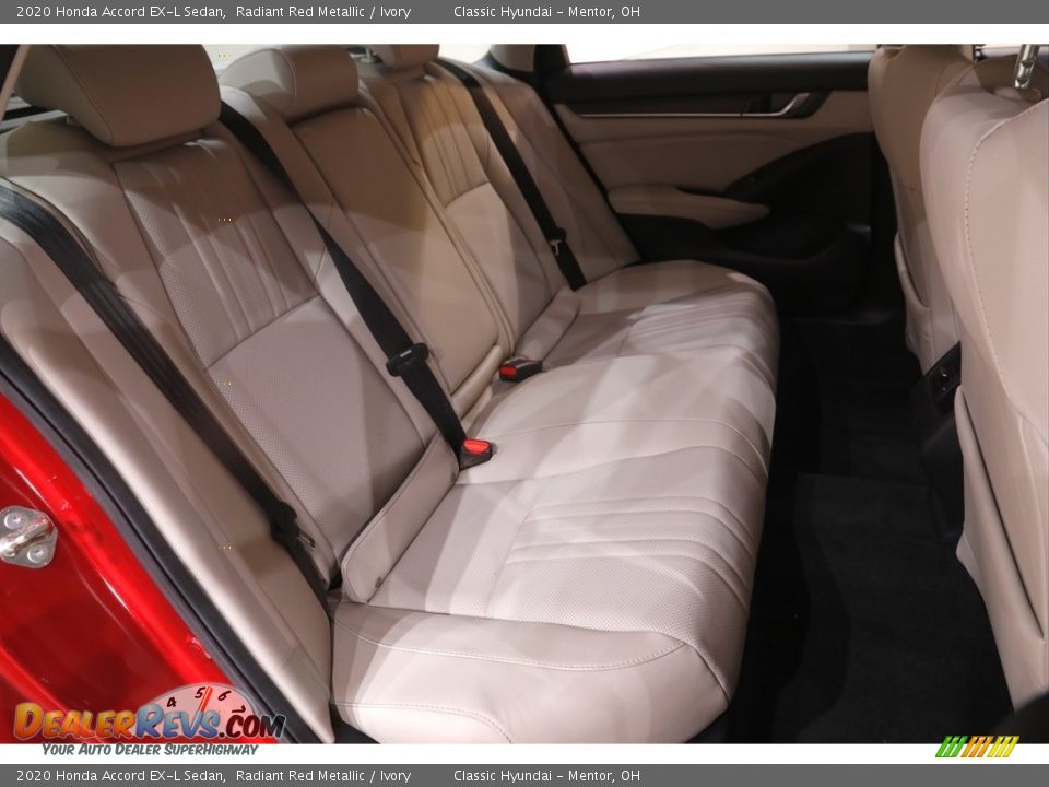 2020 Honda Accord EX-L Sedan Radiant Red Metallic / Ivory Photo #18