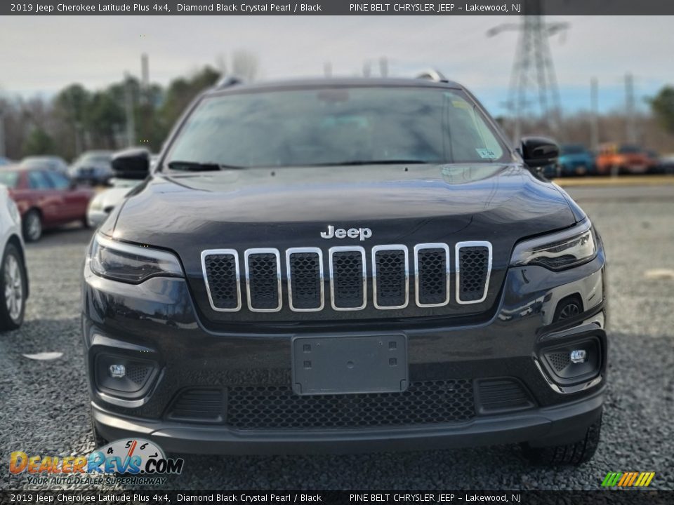 2019 Jeep Cherokee Latitude Plus 4x4 Diamond Black Crystal Pearl / Black Photo #2