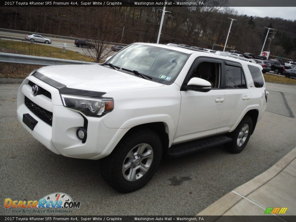 2017 Toyota 4Runner SR5 Premium 4x4 Super White / Graphite Photo #16