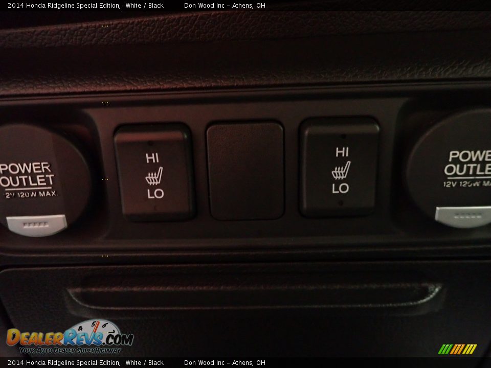 2014 Honda Ridgeline Special Edition White / Black Photo #3