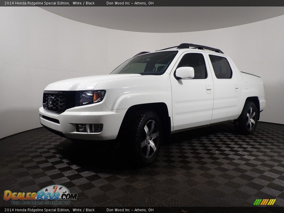 2014 Honda Ridgeline Special Edition White / Black Photo #10
