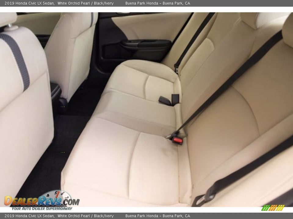 2019 Honda Civic LX Sedan White Orchid Pearl / Black/Ivory Photo #4