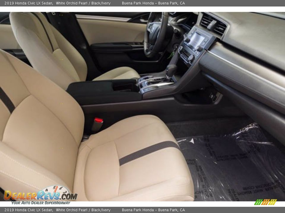 2019 Honda Civic LX Sedan White Orchid Pearl / Black/Ivory Photo #23
