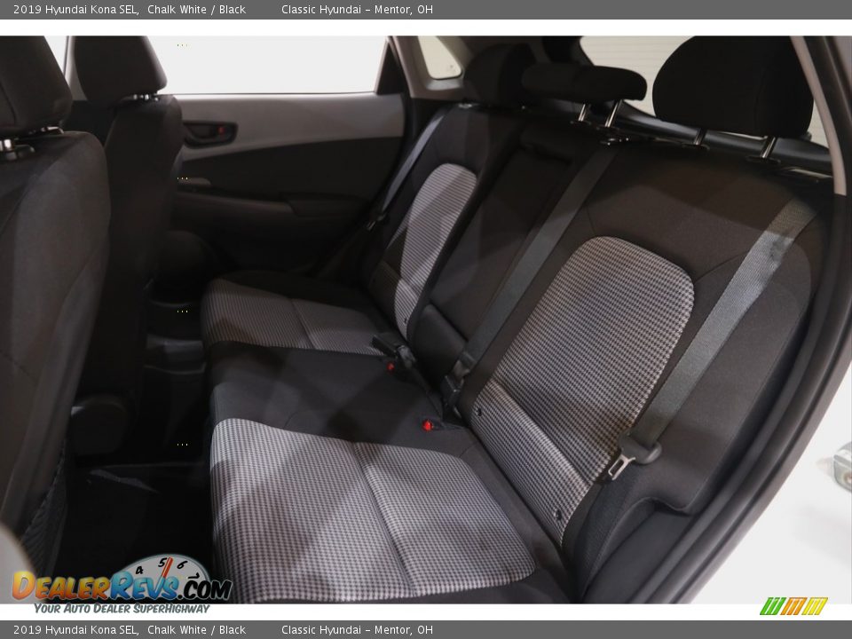 2019 Hyundai Kona SEL Chalk White / Black Photo #16