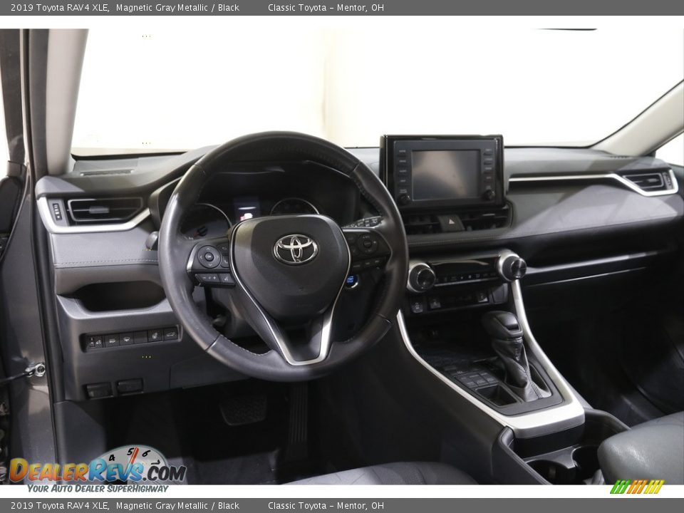 2019 Toyota RAV4 XLE Magnetic Gray Metallic / Black Photo #6
