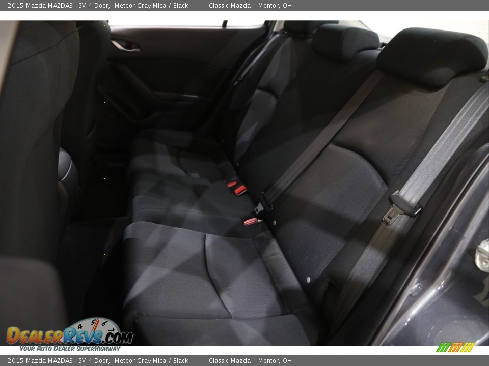 2015 Mazda MAZDA3 i SV 4 Door Meteor Gray Mica / Black Photo #14