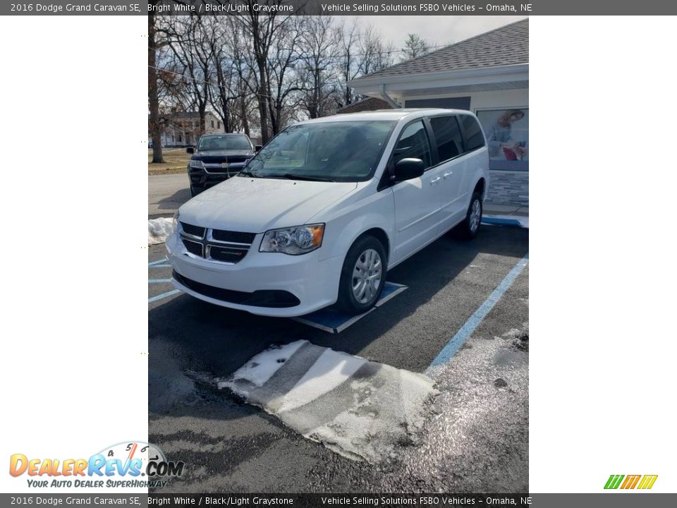 2016 Dodge Grand Caravan SE Bright White / Black/Light Graystone Photo #2