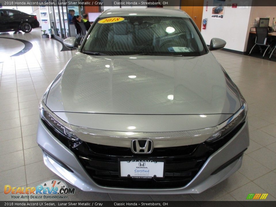 2018 Honda Accord LX Sedan Lunar Silver Metallic / Gray Photo #2