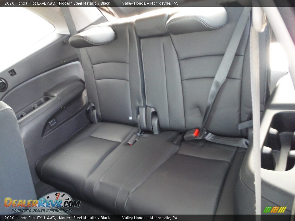 2020 Honda Pilot EX-L AWD Modern Steel Metallic / Black Photo #30