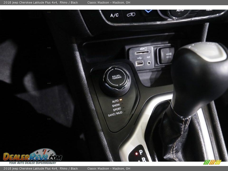 2018 Jeep Cherokee Latitude Plus 4x4 Rhino / Black Photo #16