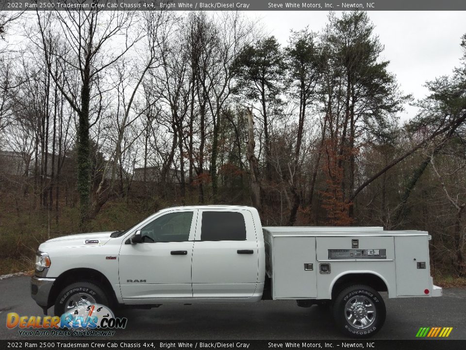 2022 Ram 2500 Tradesman Crew Cab Chassis 4x4 Bright White / Black/Diesel Gray Photo #1