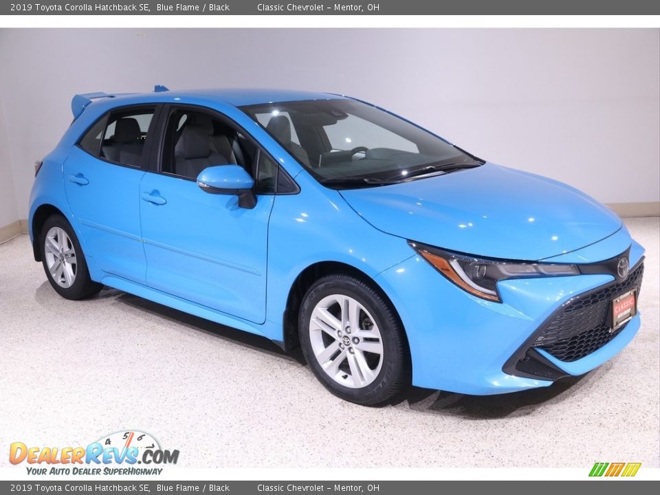 2019 Toyota Corolla Hatchback SE Blue Flame / Black Photo #1