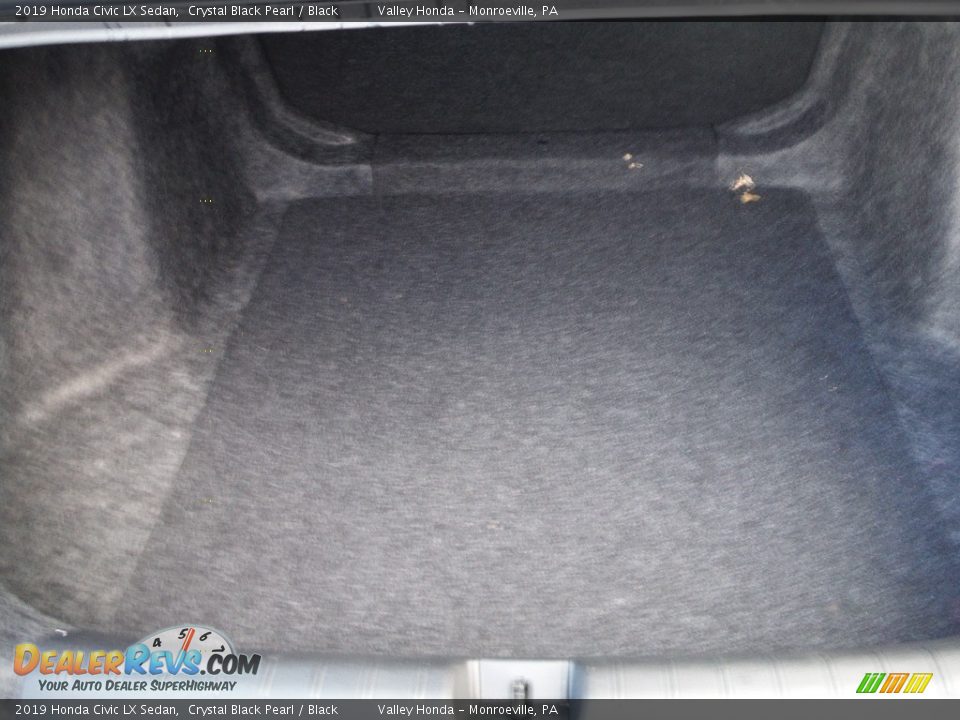 2019 Honda Civic LX Sedan Crystal Black Pearl / Black Photo #22