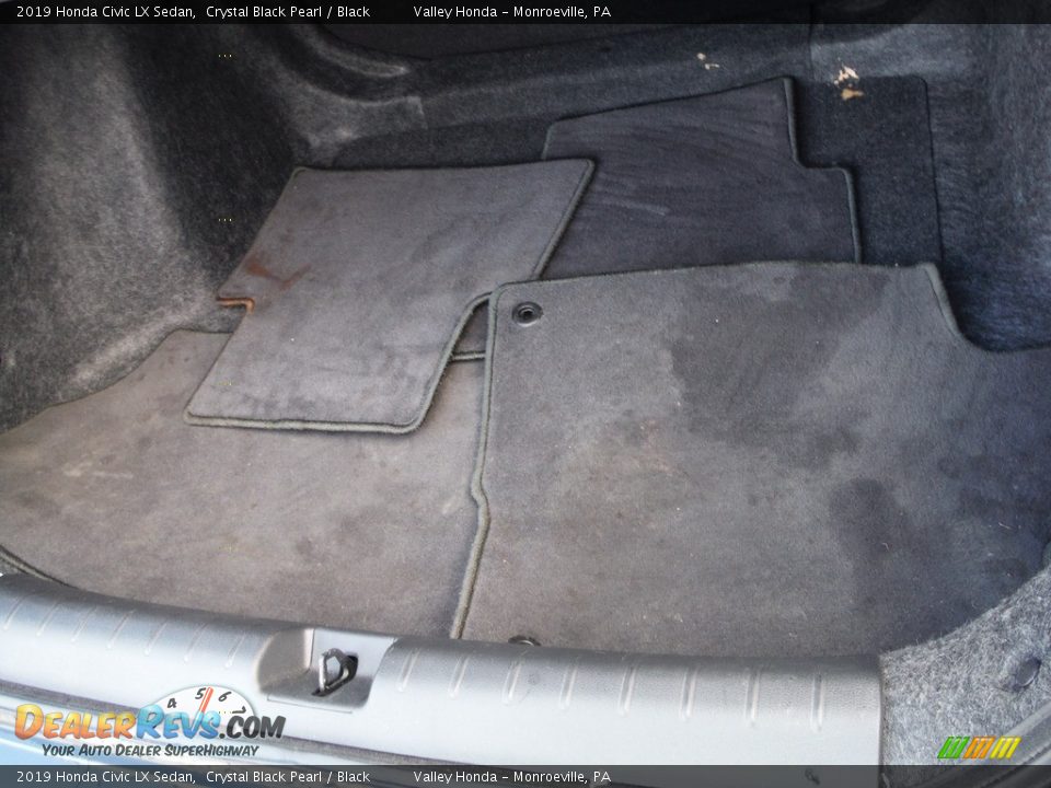 2019 Honda Civic LX Sedan Crystal Black Pearl / Black Photo #23