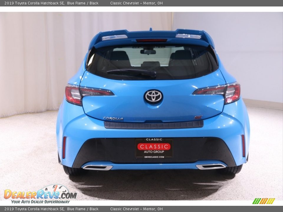 2019 Toyota Corolla Hatchback SE Blue Flame / Black Photo #16