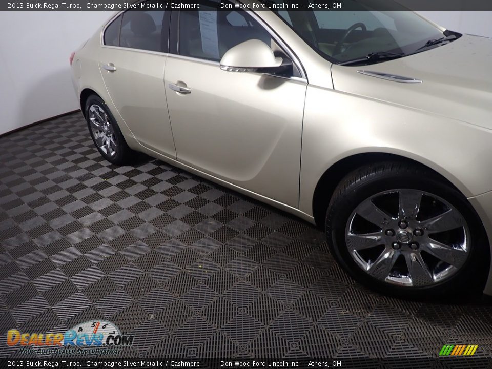 2013 Buick Regal Turbo Champagne Silver Metallic / Cashmere Photo #5